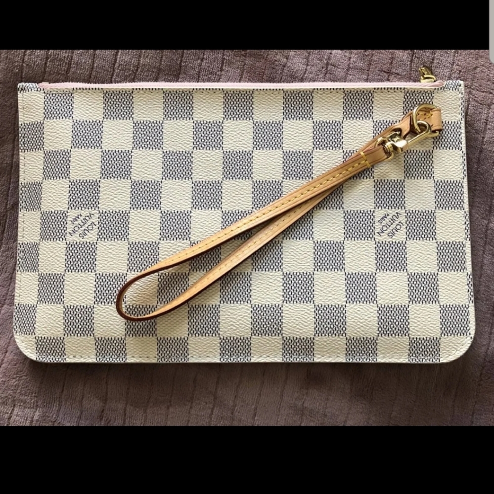 Louis Vuitton Damier Azur MM Pouchette
